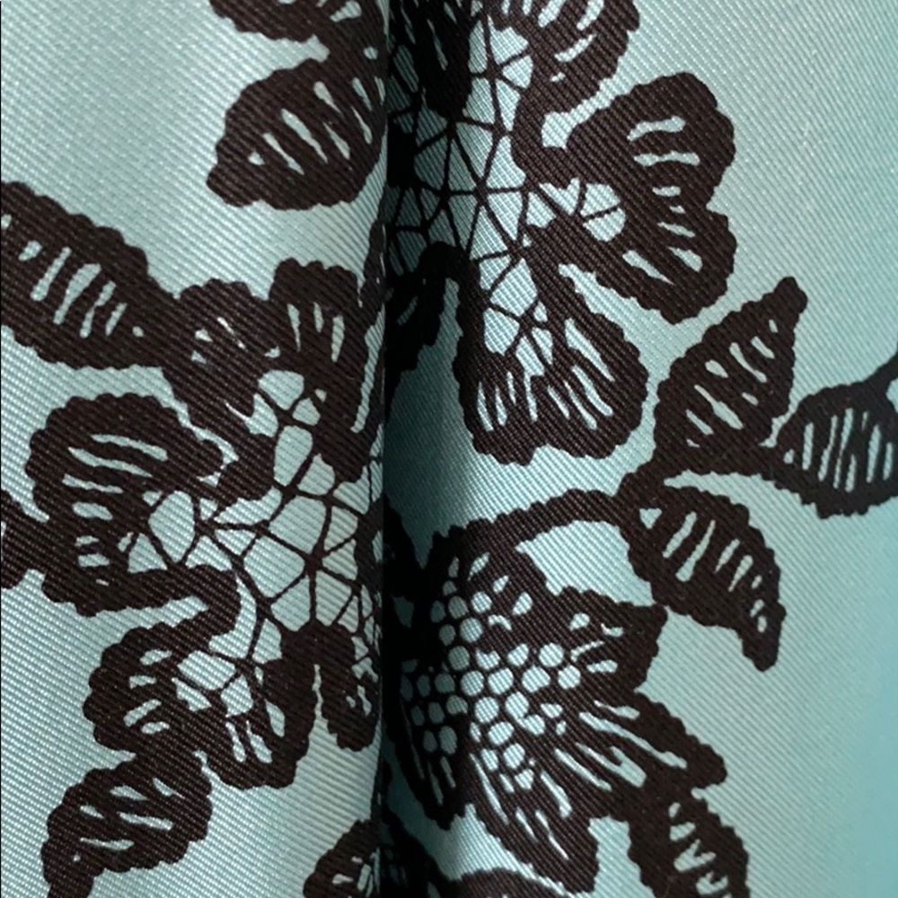 Voom Dress In Medium - Picture 4 of 5